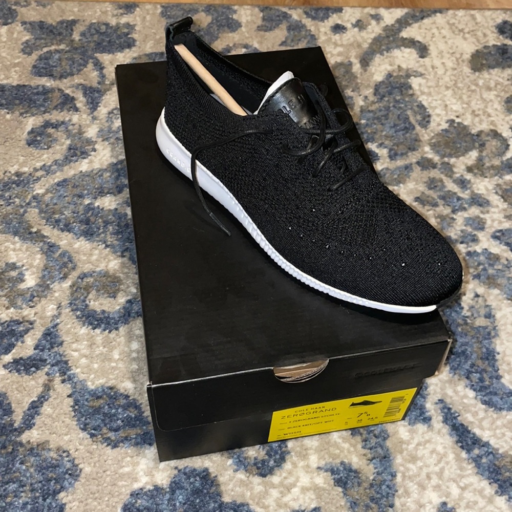 BNWT And Box Cole Haan ZeroGrand